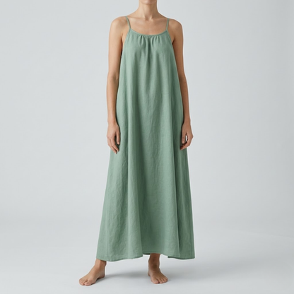 שמלת גב פתוח קלילה ומחמיאה