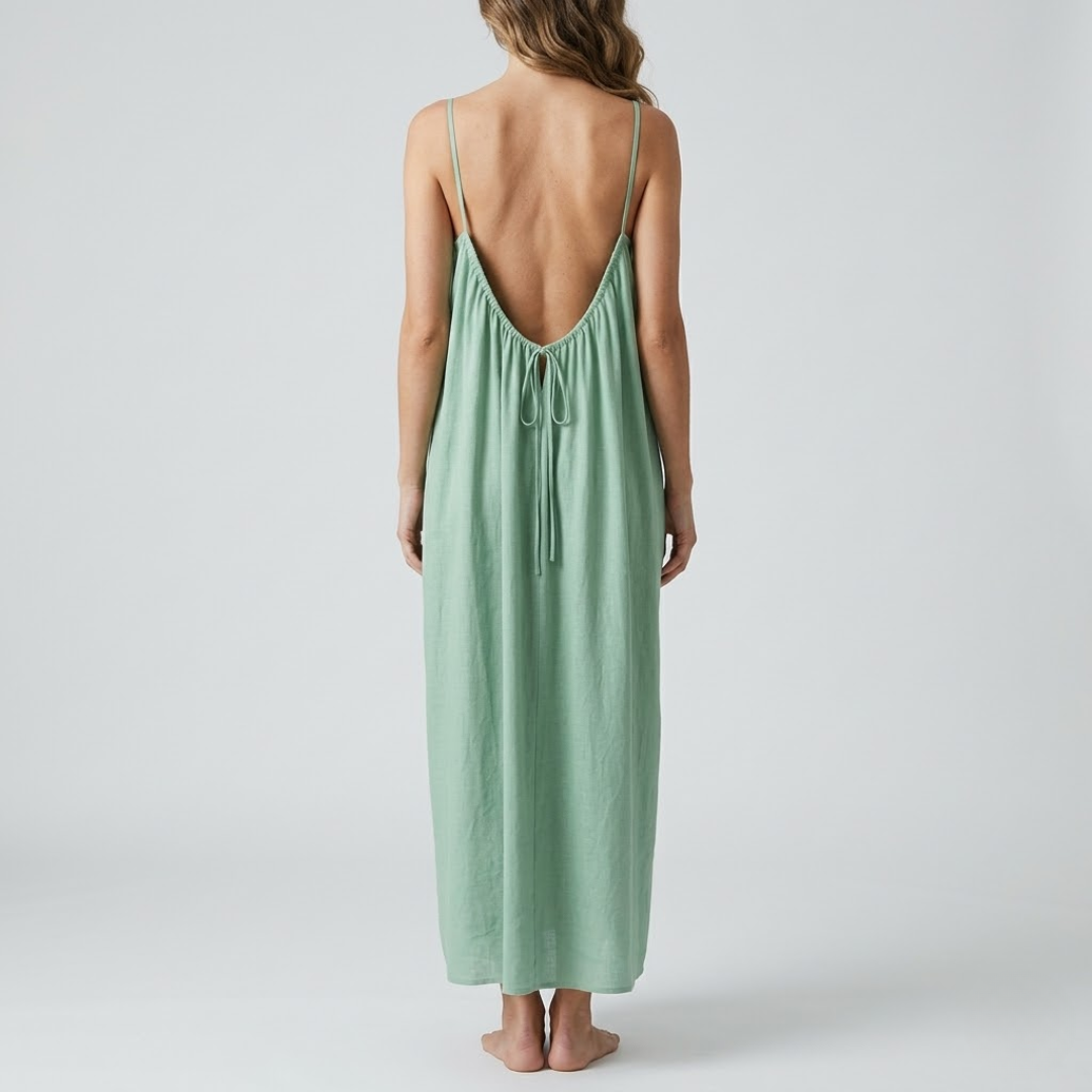 שמלת גב פתוח קלילה ומחמיאה