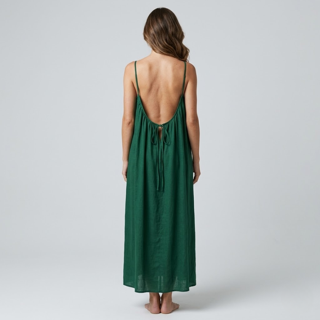 שמלת גב פתוח קלילה ומחמיאה